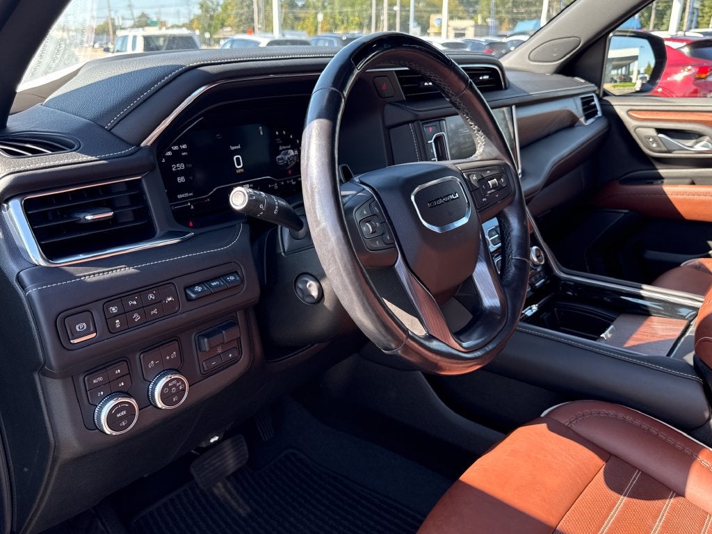 2023 GMC Yukon XL Denali Ultimate - Photo 19