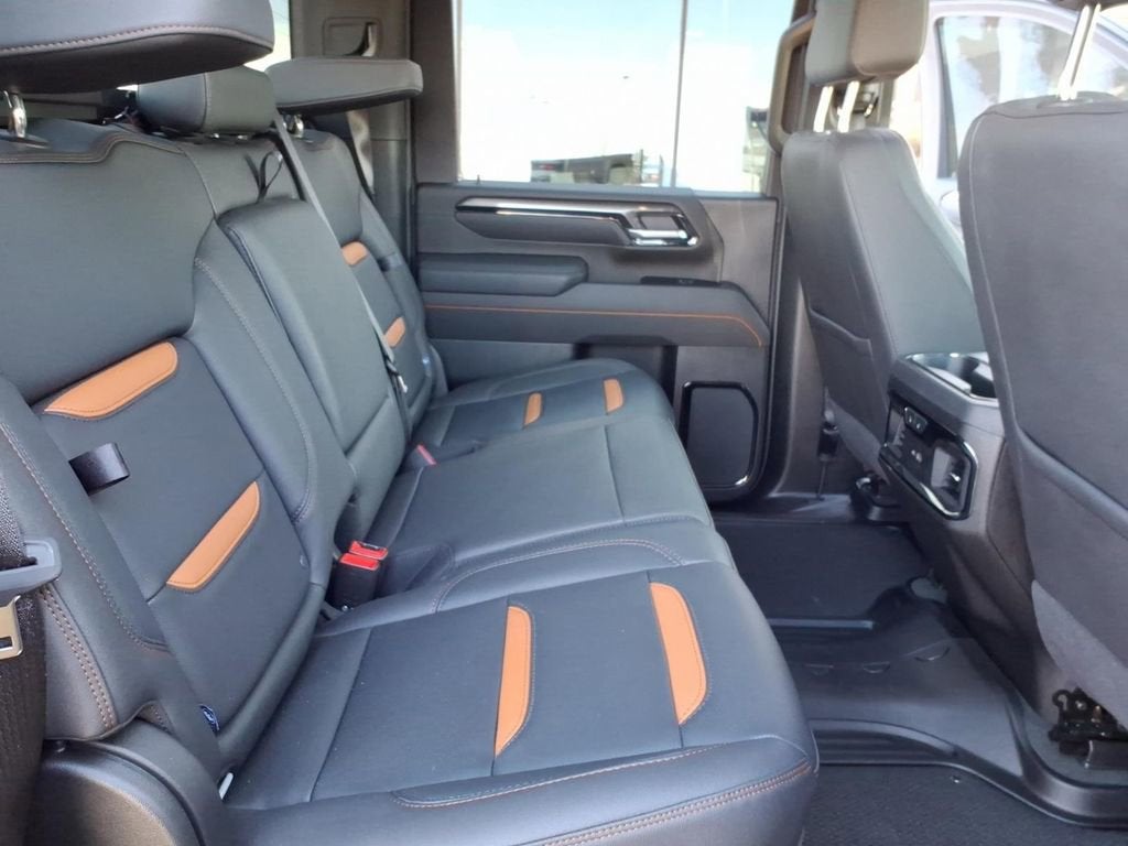 2025 GMC Sierra 2500 HD AT4