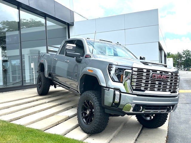 2025 GMC Sierra 2500 HD Denali 4WD