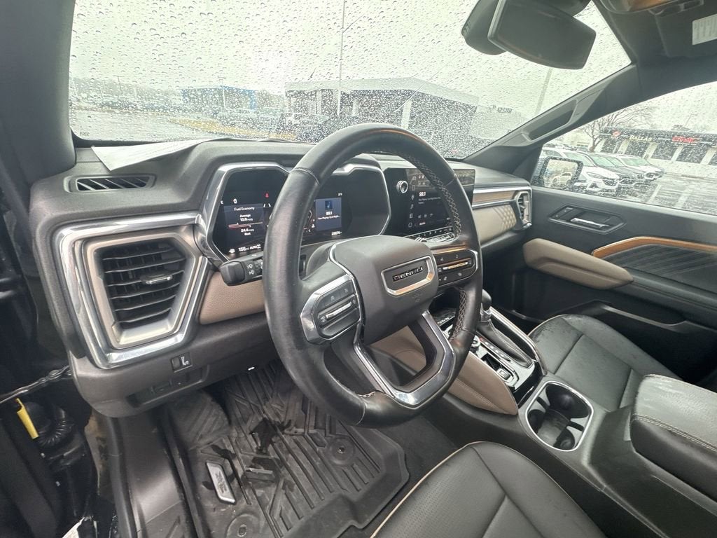 2023 GMC Canyon Denali