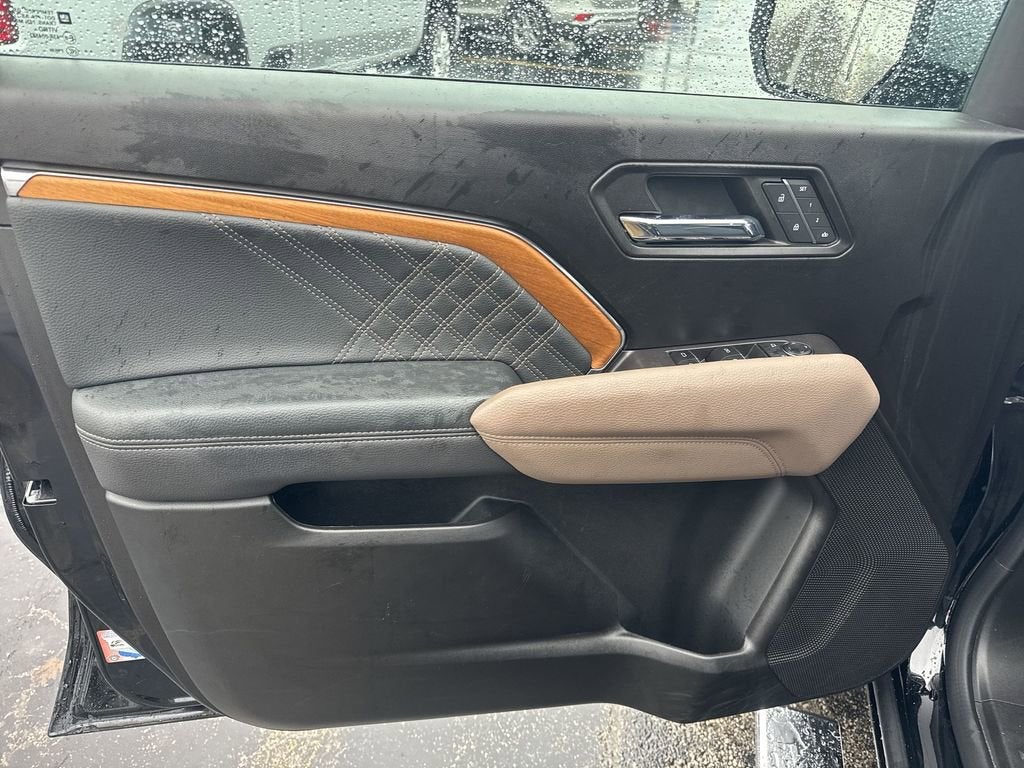 2023 GMC Canyon Denali