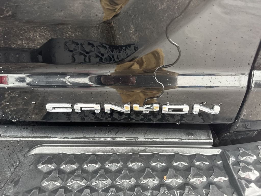 2023 GMC Canyon Denali