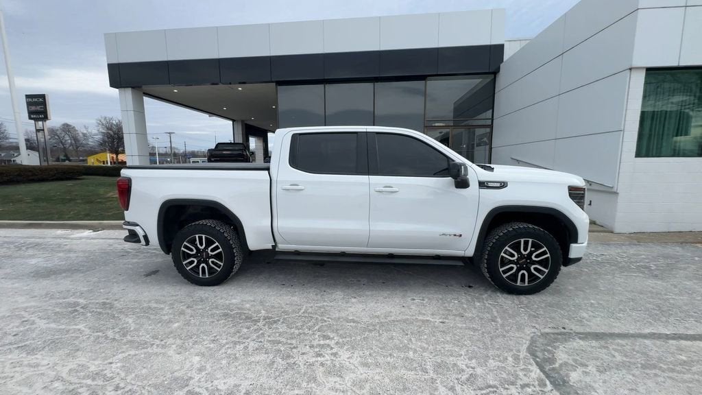 2023 GMC Sierra 1500 AT4