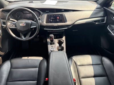 2023 Cadillac XT4 Premium Luxury