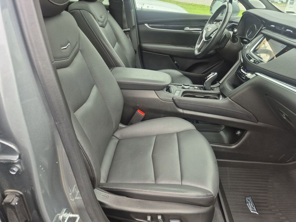 2023 Cadillac XT5 Premium Luxury