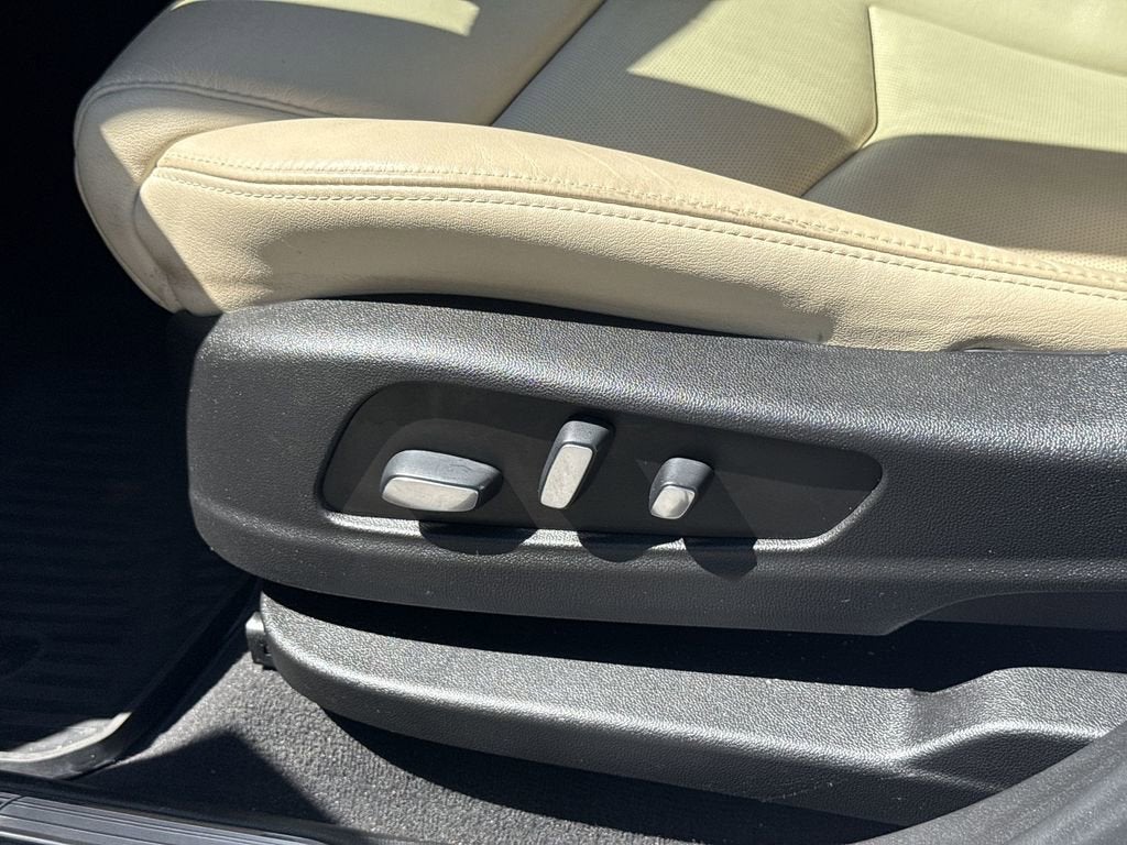 2019 Cadillac XT5 Luxury AWD