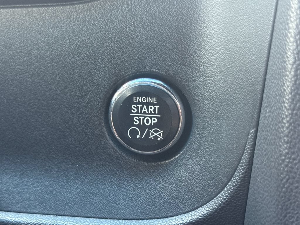 2011 Dodge Challenger BASE