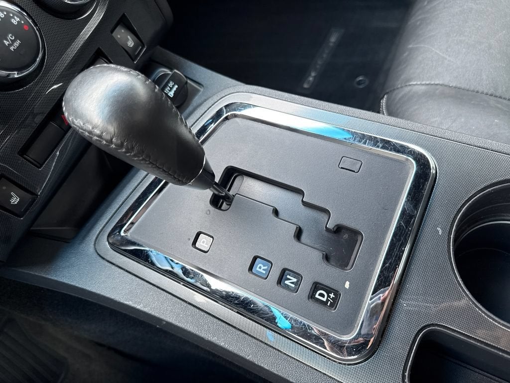 2011 Dodge Challenger BASE