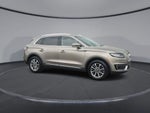 2019 Lincoln Nautilus Select