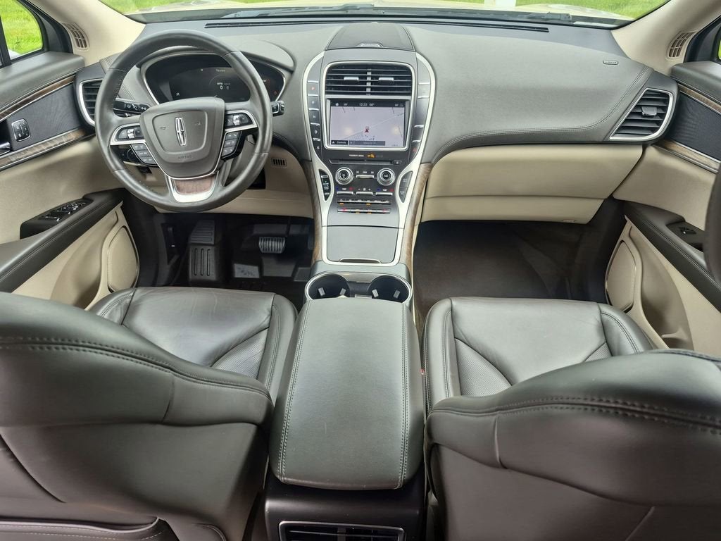 2019 Lincoln Nautilus Select