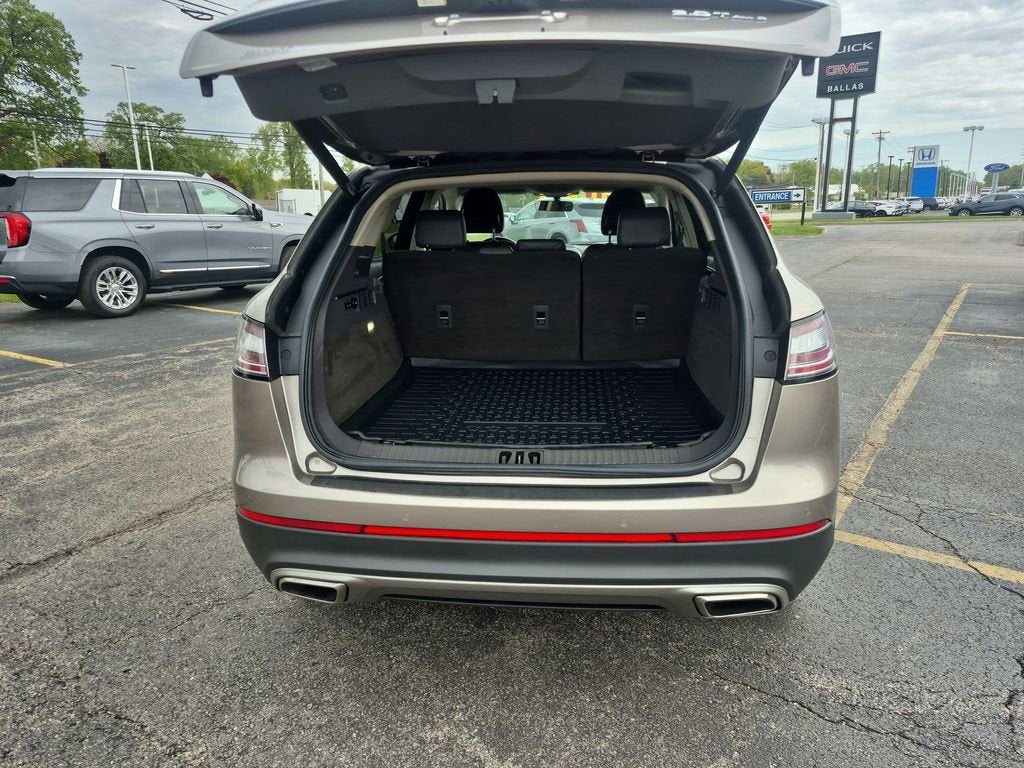 2019 Lincoln Nautilus Select
