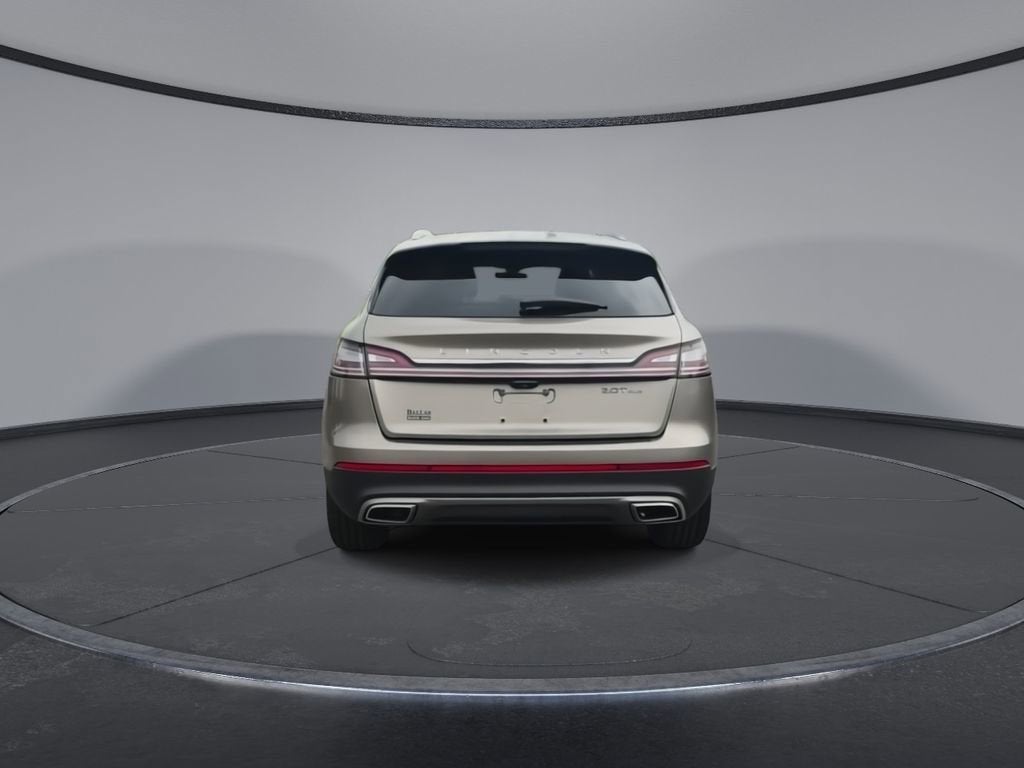 2019 Lincoln Nautilus Select