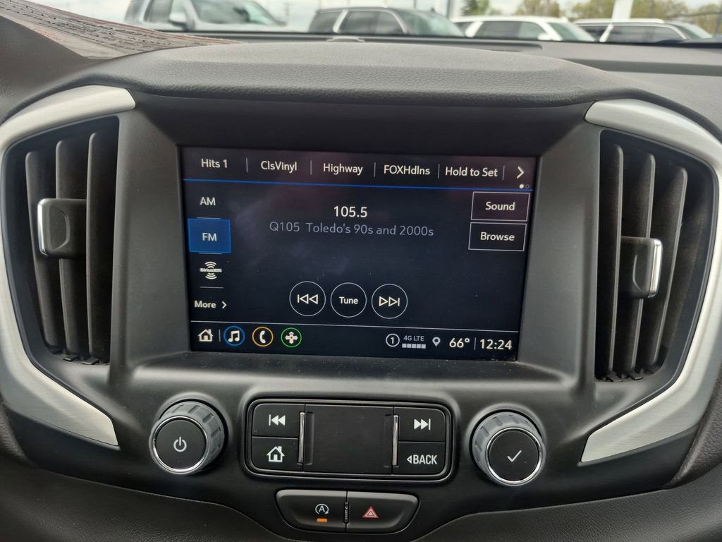 2023 GMC Terrain SLT