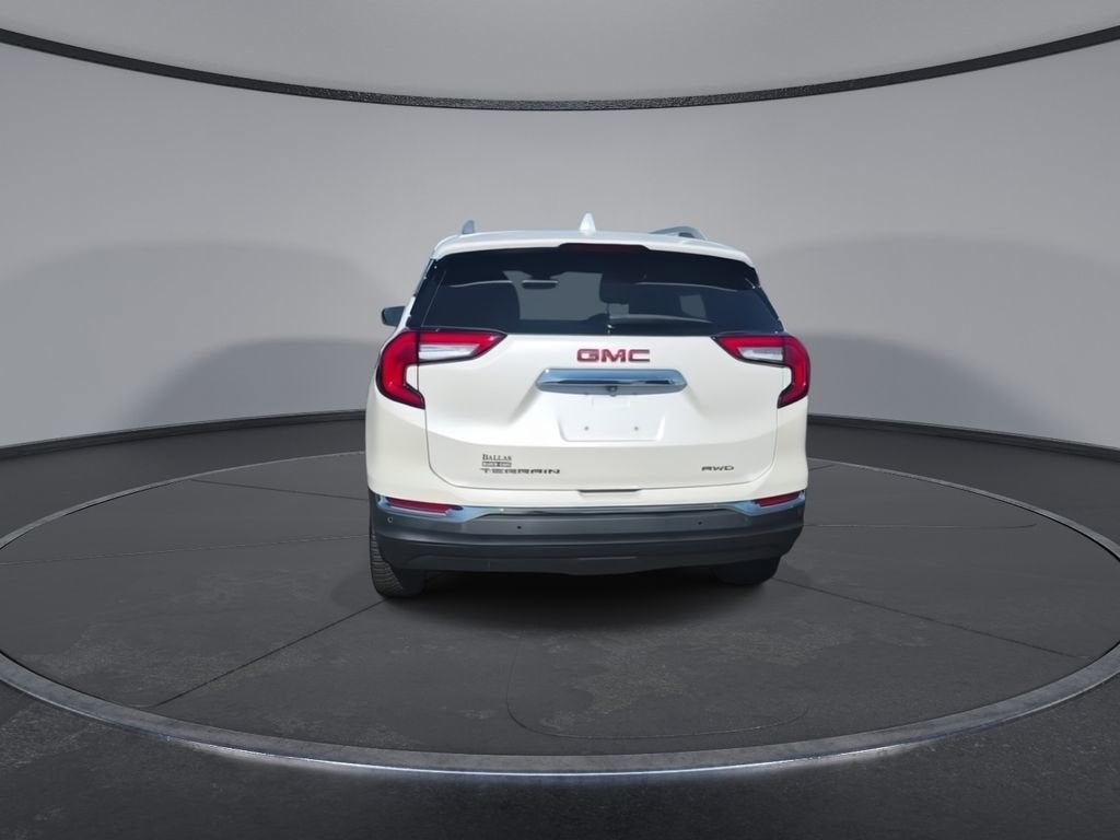 2022 GMC Terrain SLT
