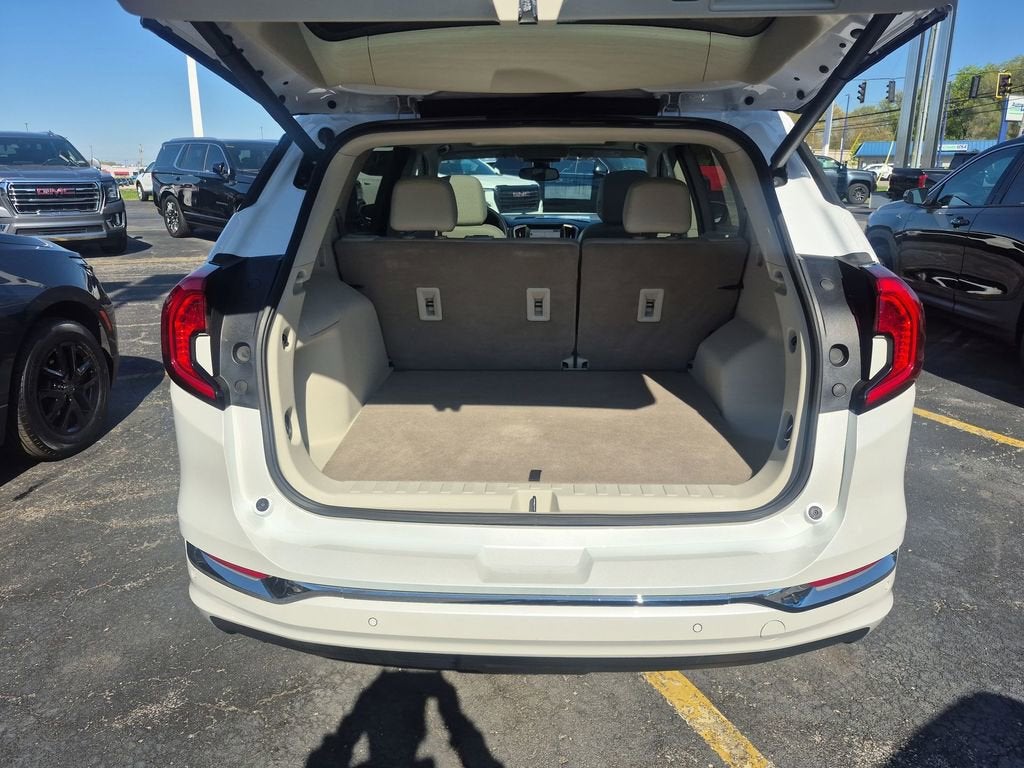 2022 GMC Terrain Denali