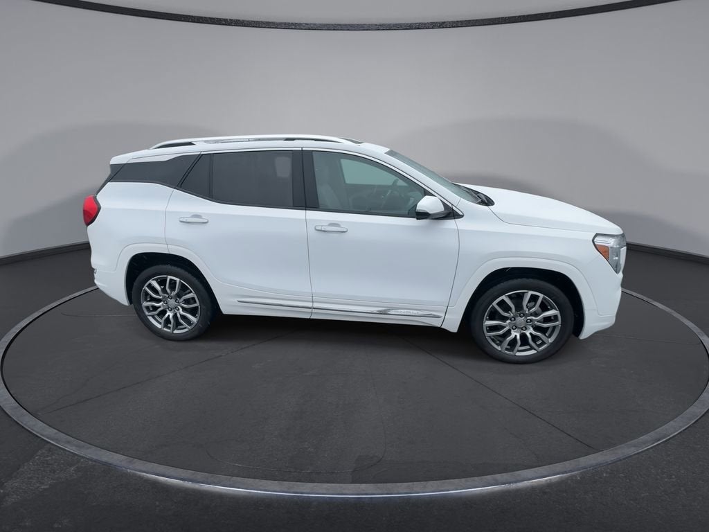 2022 GMC Terrain Denali