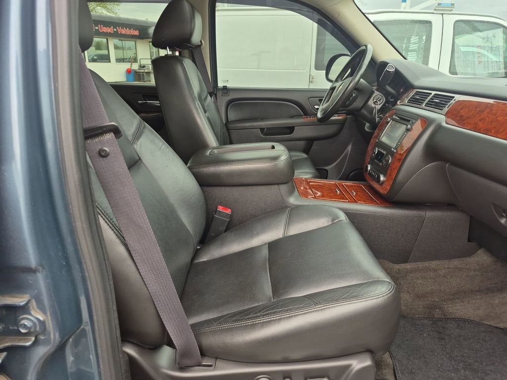 2012 Chevrolet Avalanche LTZ