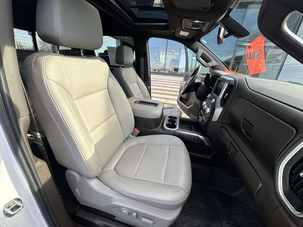 2021 GMC Sierra 1500 SLT