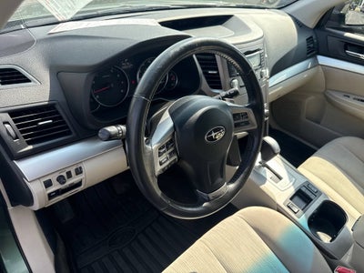 2013 Subaru Outback 2.5i Premium