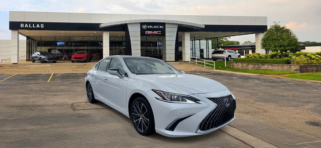 2022 Lexus ES 300h ES 300h