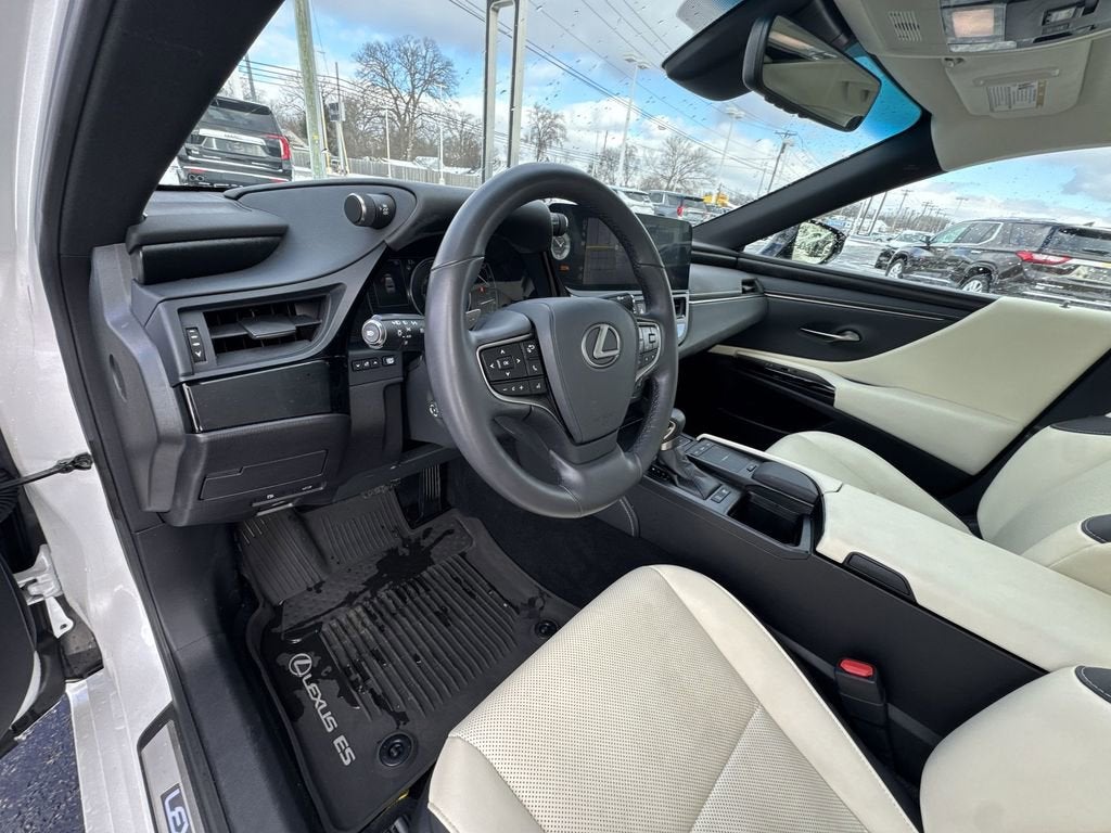 2022 Lexus ES 300h ES 300h