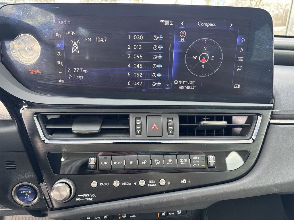 2022 Lexus ES 300h ES 300h