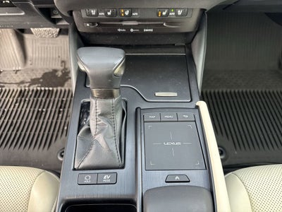 2022 Lexus ES 300h ES 300h