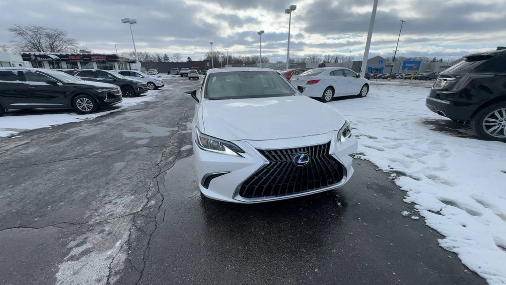 2022 Lexus ES 300h ES 300h