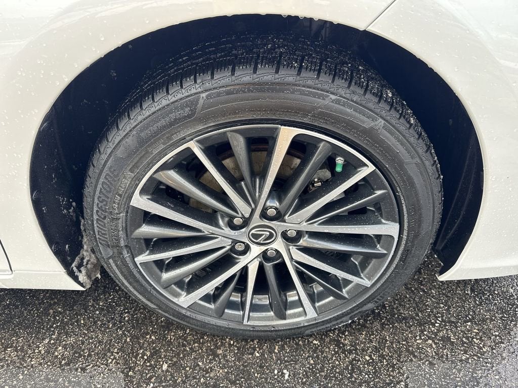 2022 Lexus ES 300h ES 300h