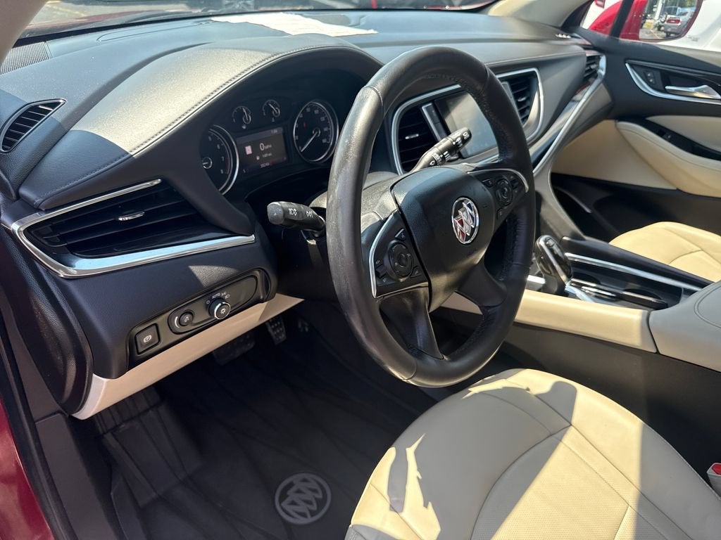 2020 Buick Enclave Essence