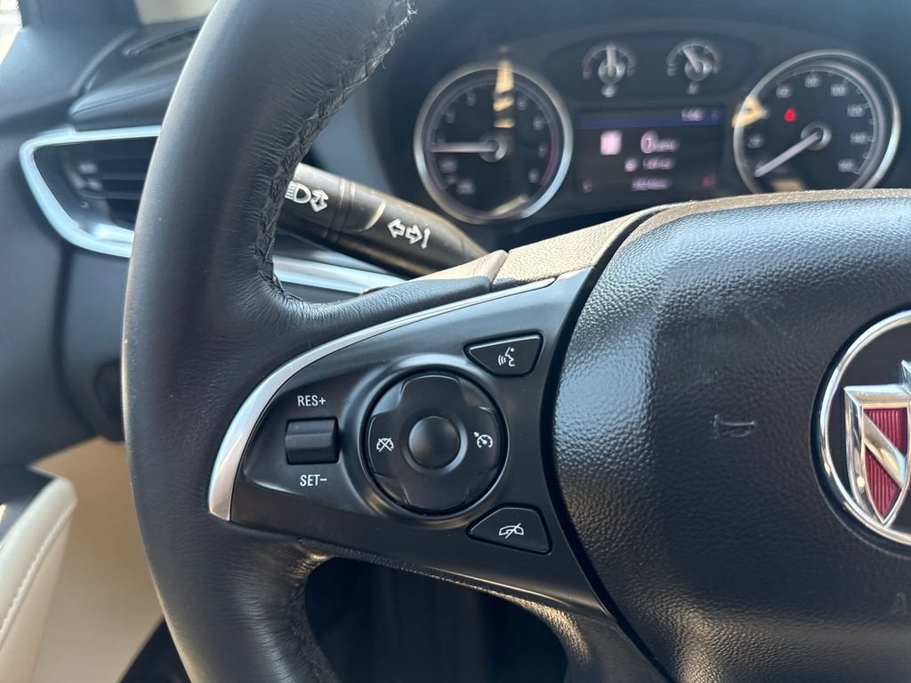 2020 Buick Enclave Essence
