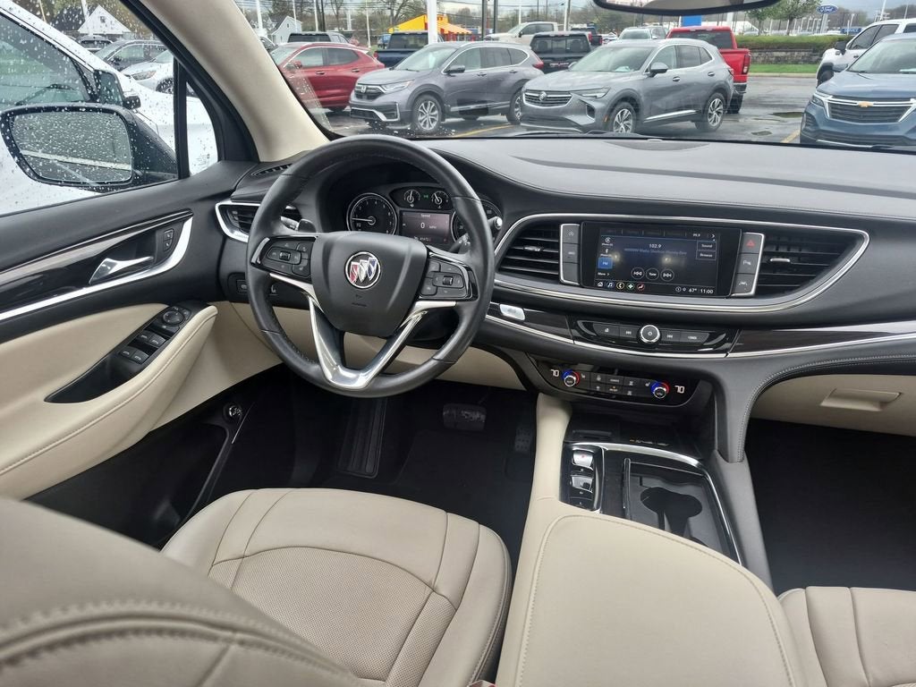 2024 Buick Enclave Essence