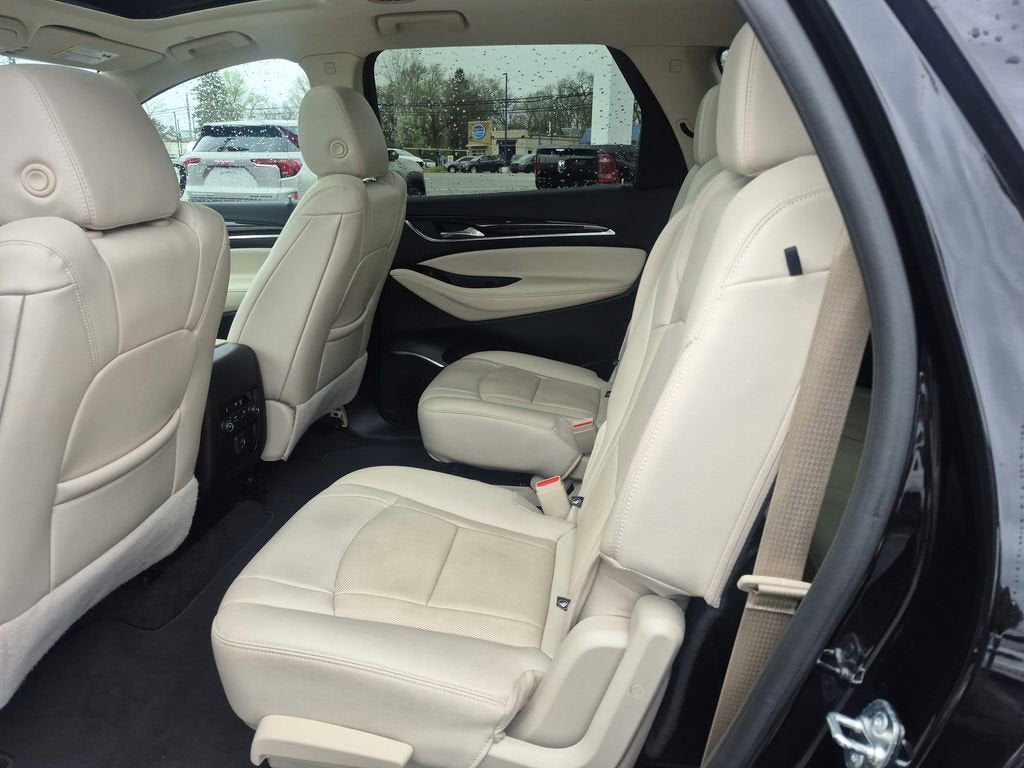 2024 Buick Enclave Essence