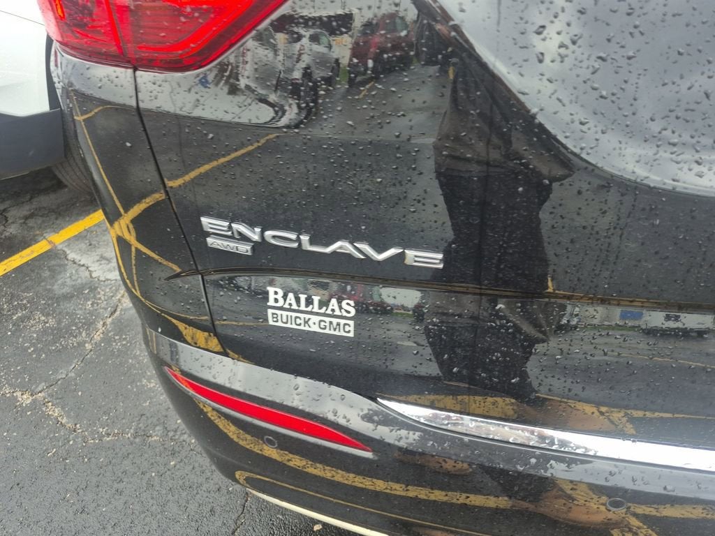 2024 Buick Enclave Essence