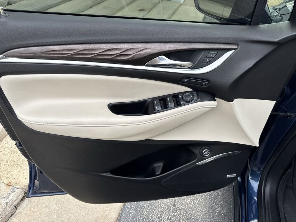 2023 Buick Enclave Avenir