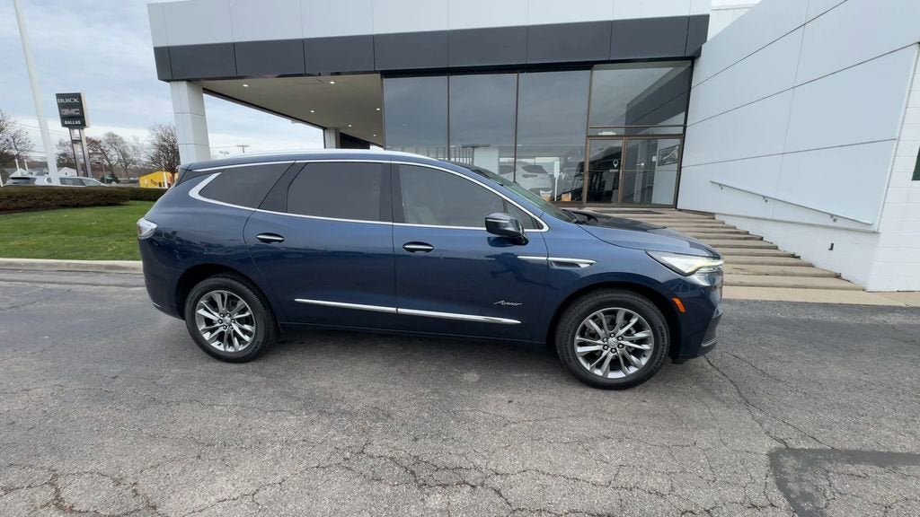 2023 Buick Enclave Avenir