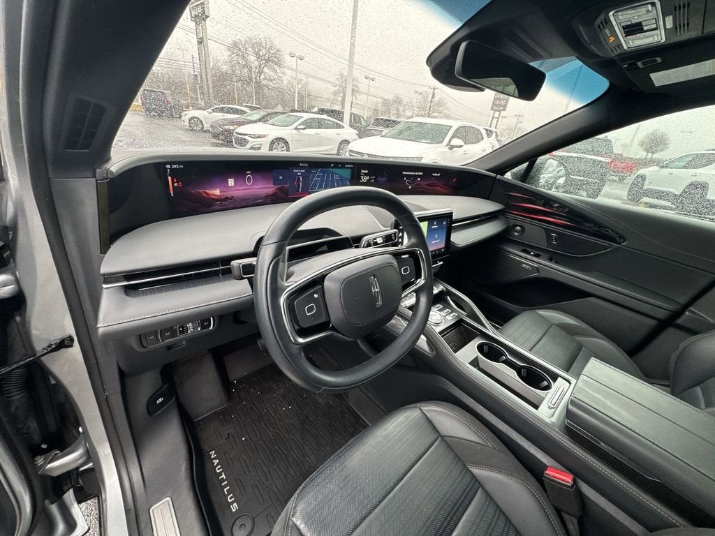 2024 Lincoln Nautilus Reserve