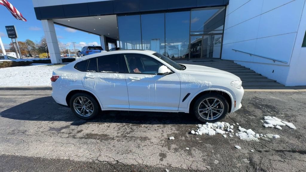 2021 BMW X4 xDrive30i