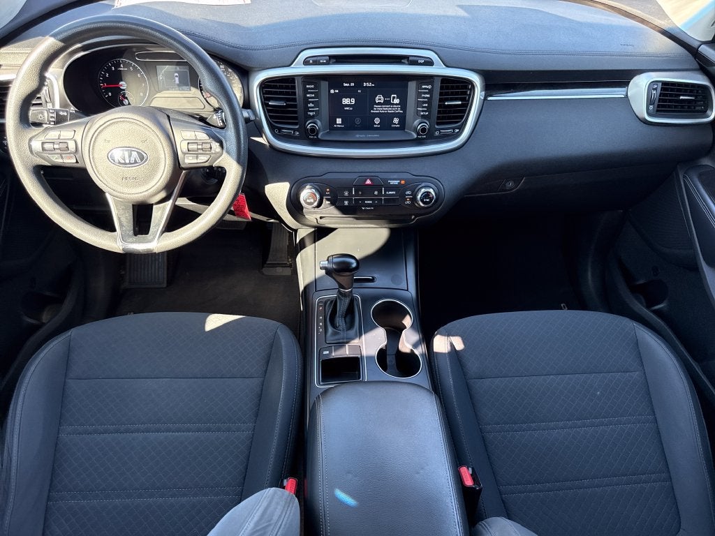 2018 Kia Sorento LX - Photo 9