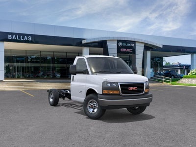 2026 GMC Savana Cutaway 3500 1WT RWD