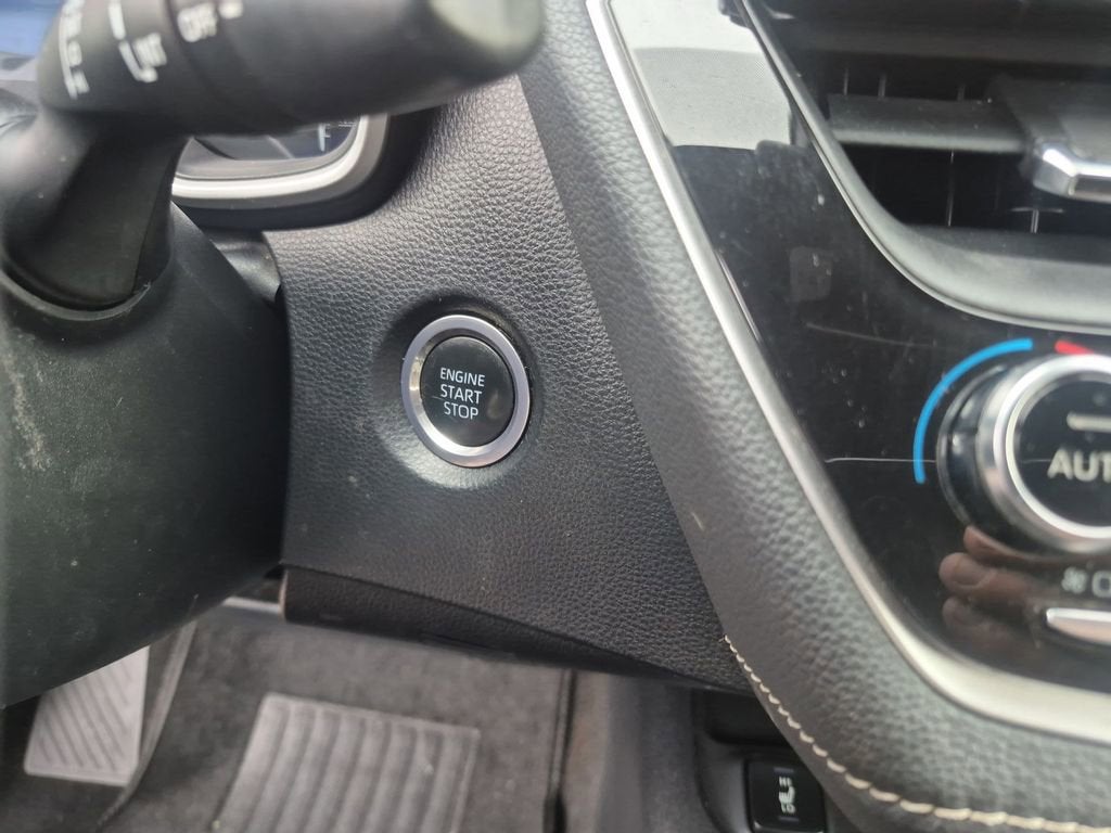 2022 Toyota Corolla Hatchback XSE