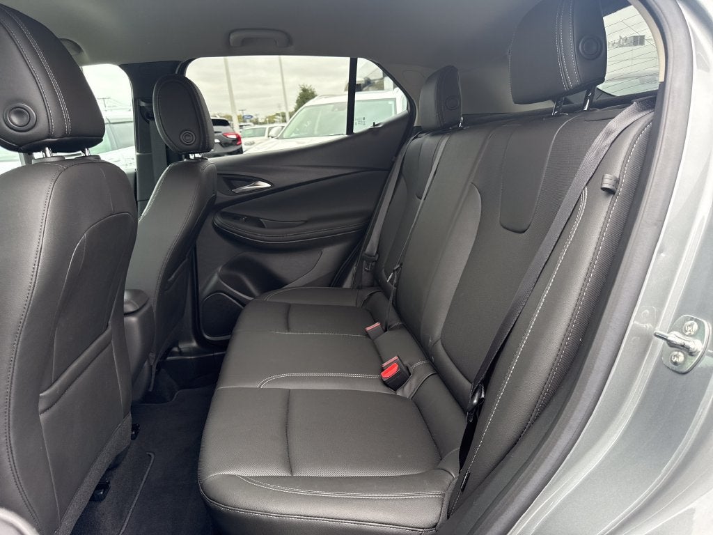2024 Buick Encore GX Sport Touring - Photo 9